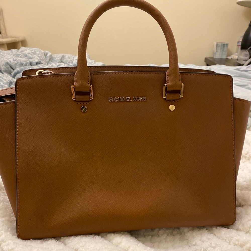 Medium Michael Kors handbag